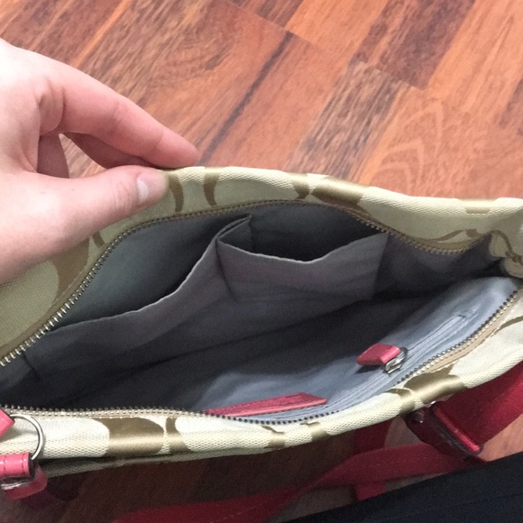 Coach Crossbody Purse - Picture 5 of 5